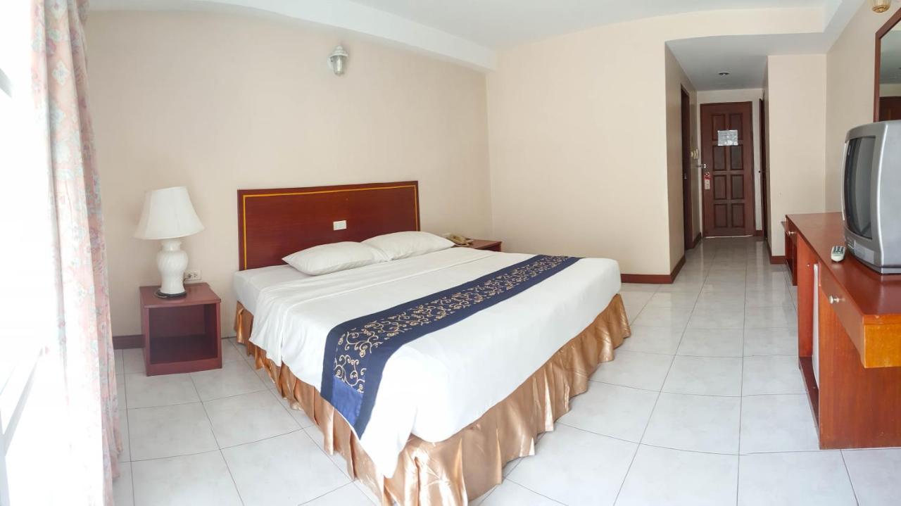 Eastiny Place Hotel Pattaya Exterior foto